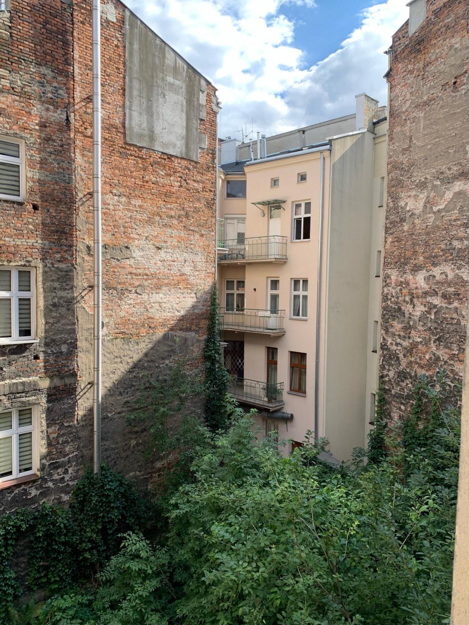 Apartament Gold Jasmine Apartment Krakow Exterior photo